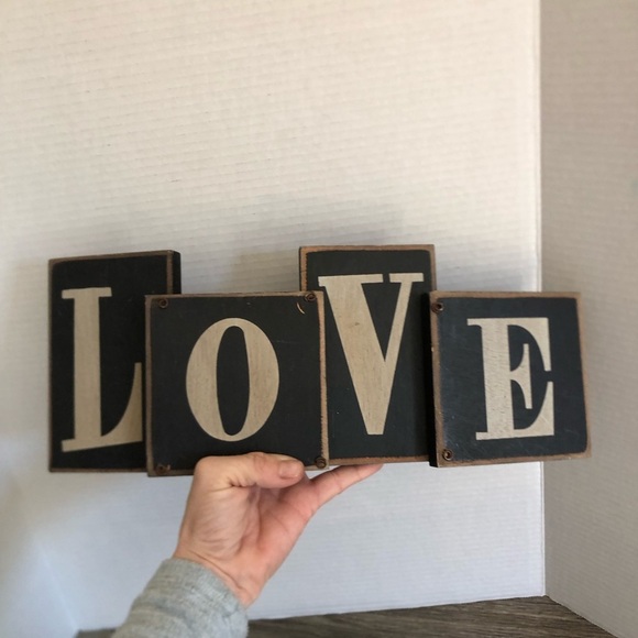 Rustic LOVE Wooden Decor Sign - Picture 3 of 12